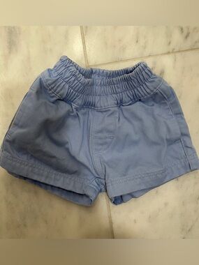 The Beaufort Bonnet Company Sky Blue Sheffield Shorts Size 0-3 months